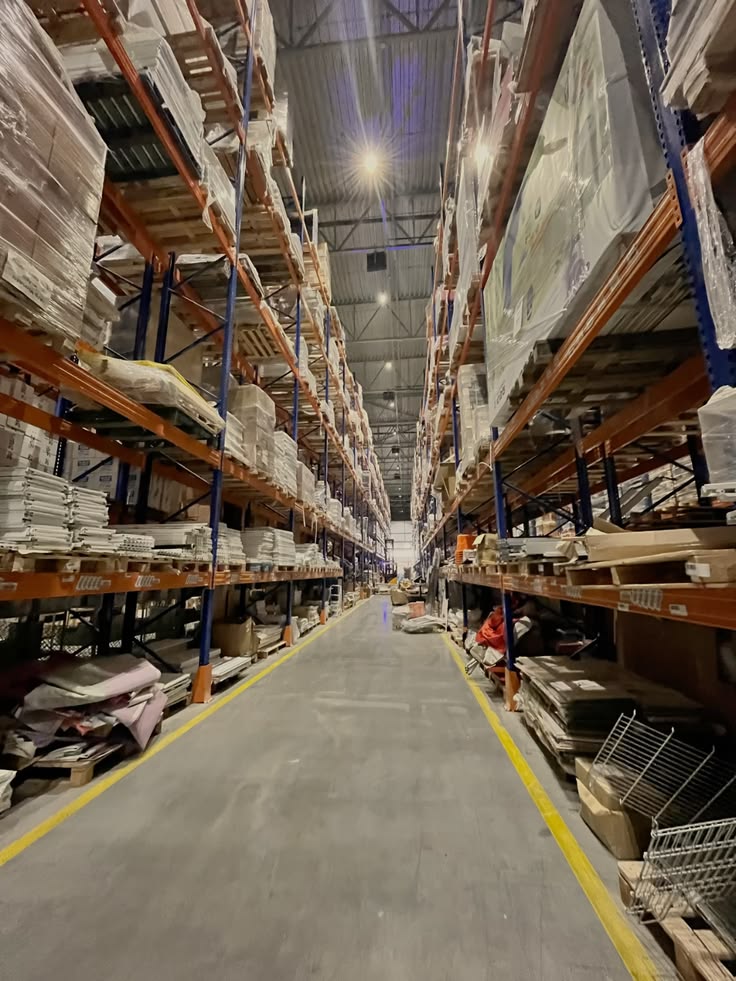 Hardware warehouse shelving and product storage aisle